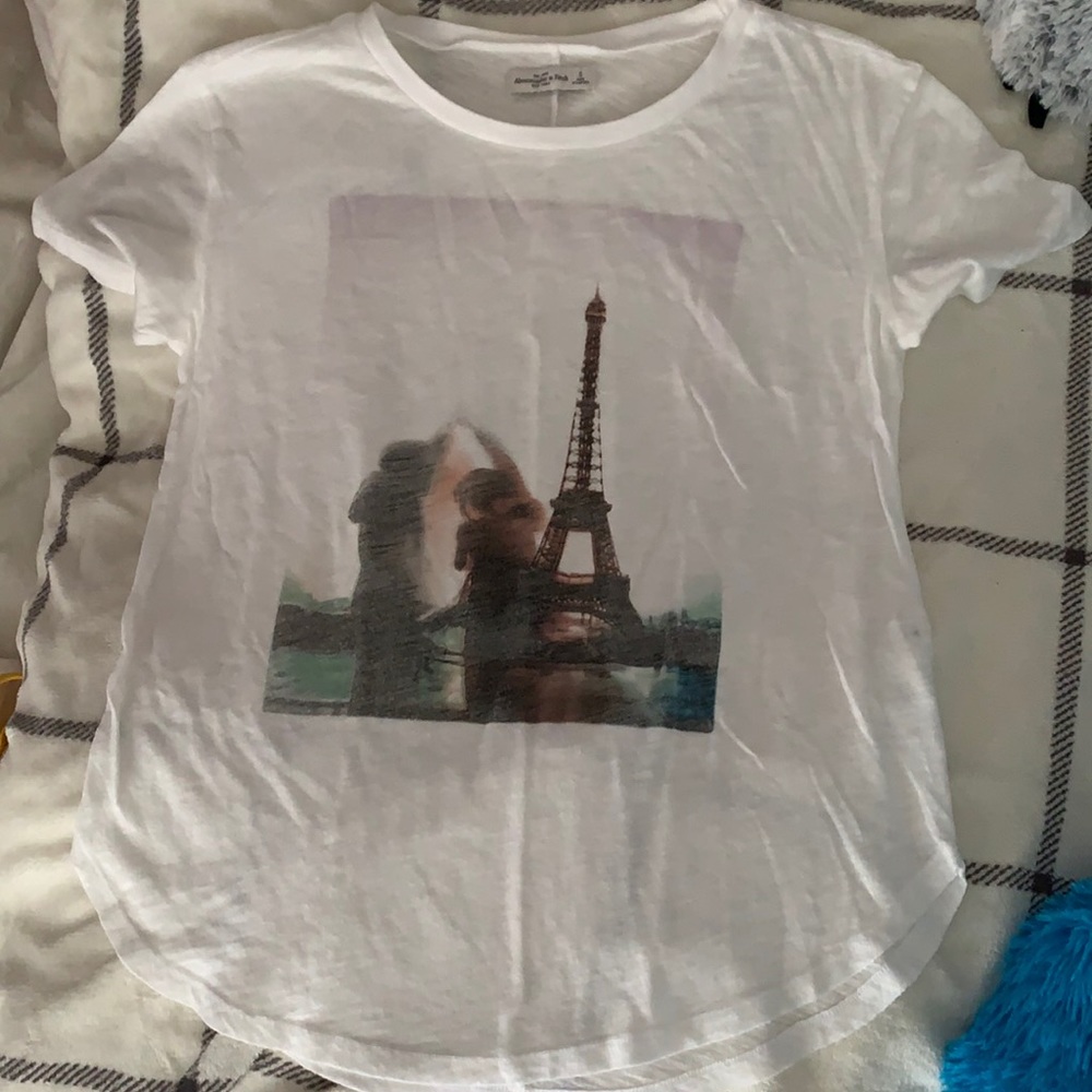 Small Abercrombie & Fitch t-shirt